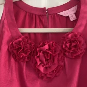 NWT! Lilly Pulitzer Fuschia Tank Top with Beautiful Flower Neckline XS